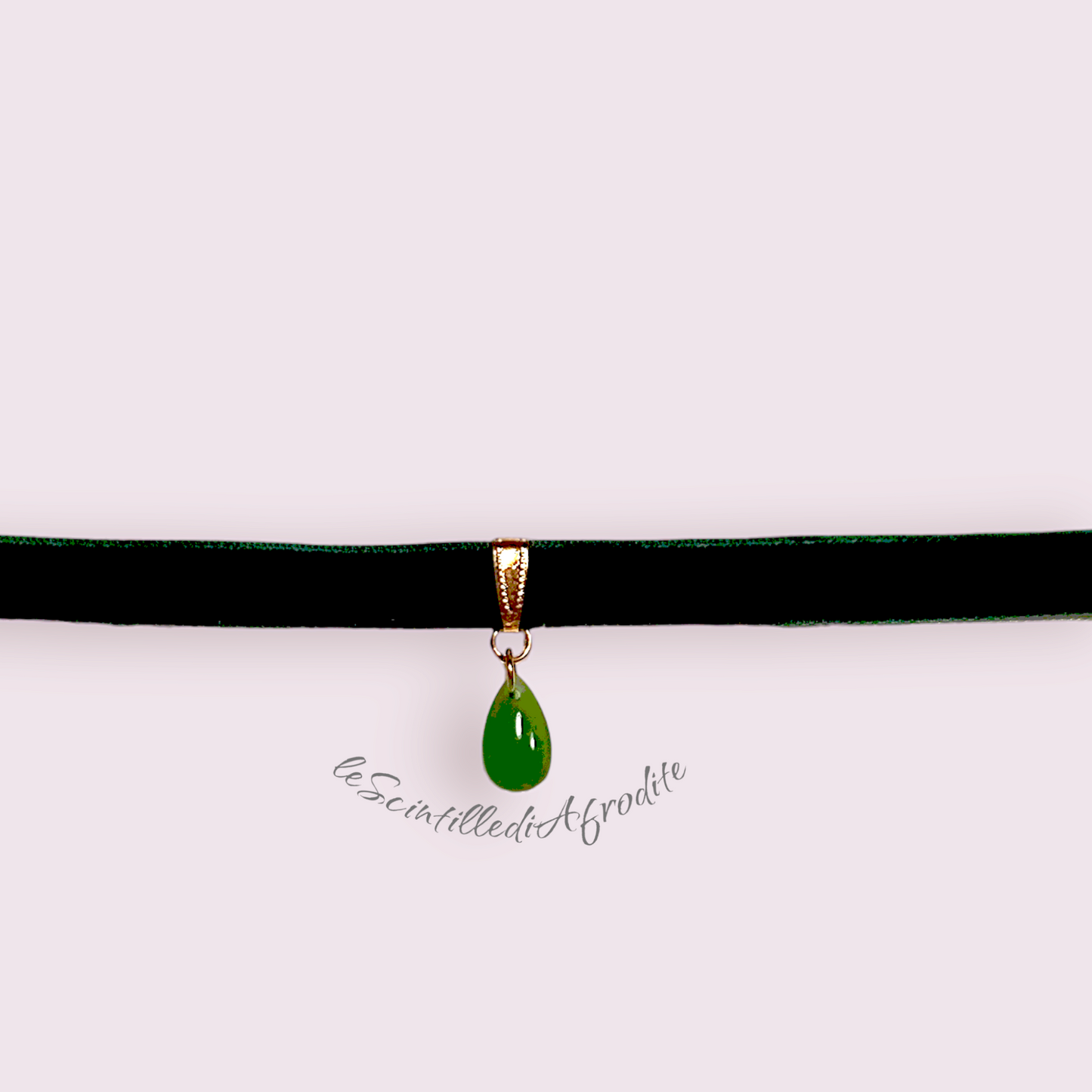 Velvet Choker green