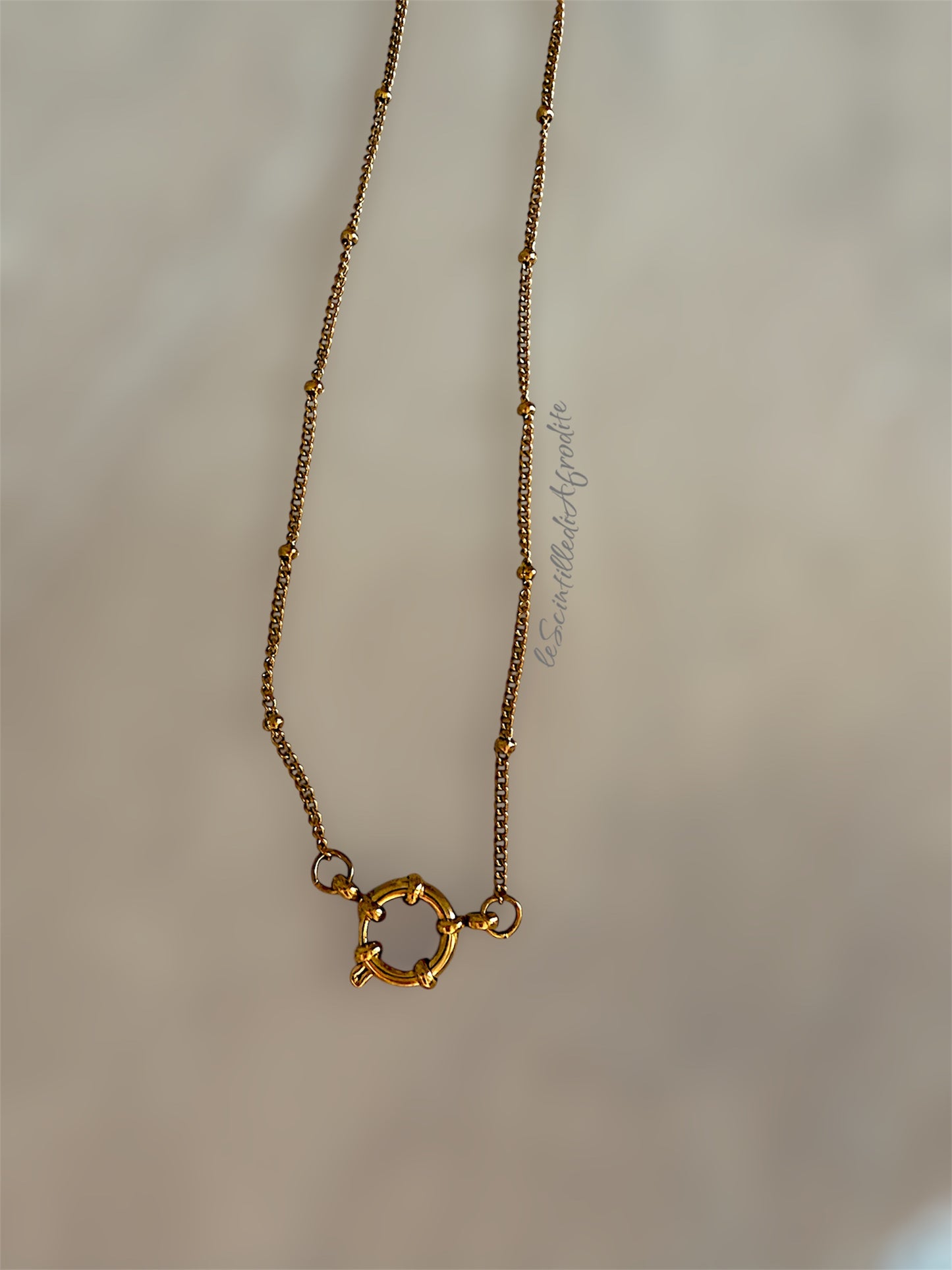 Base collana